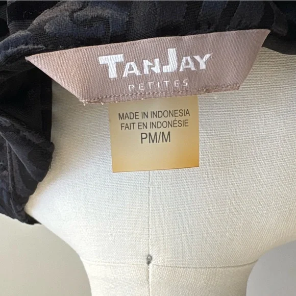 Black Zebra Print Off-Shoulder Top - Picture 7 of 7